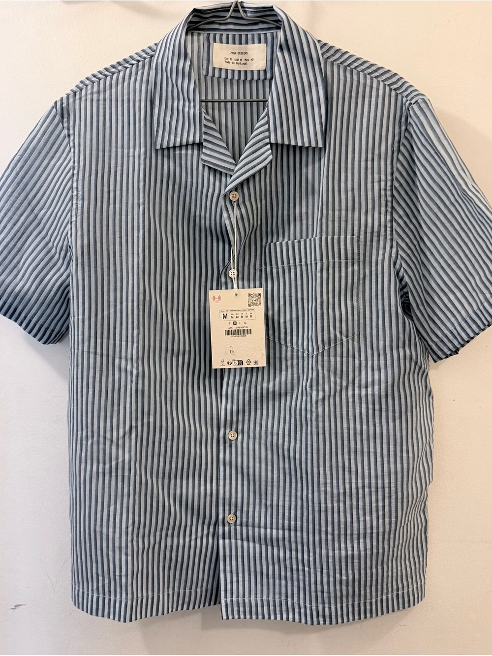 Zara Lightweight Short-Sleeve Button-Down Shirt - Men M